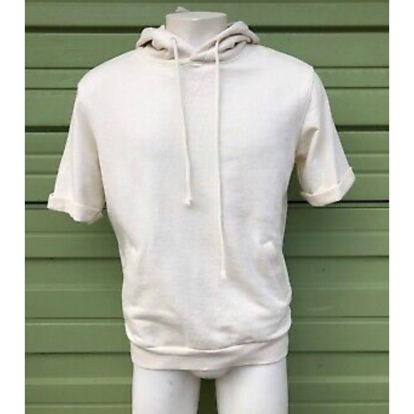 Zara Other - Off-White Short Sleeve Hoodie